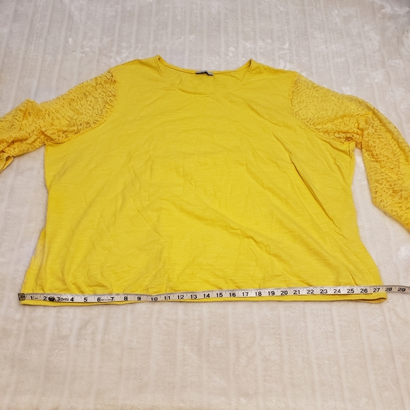 Avon Yellow Lace Sleeve Top - Picture 14 of 16